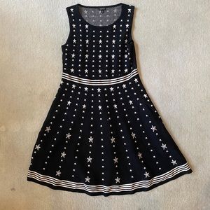 Black & White Star Sweater-knit Skater Dress